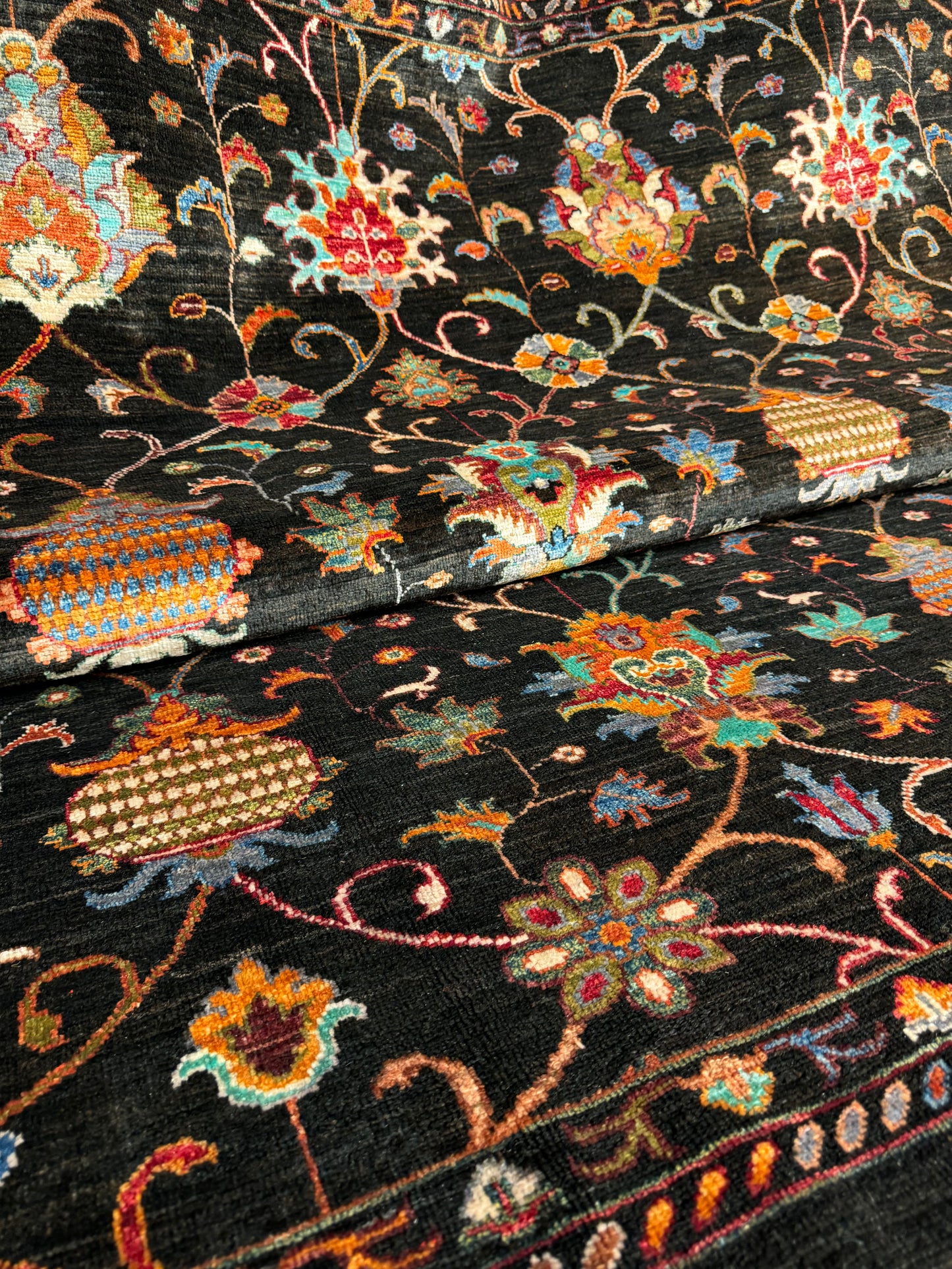 AFGHANISCHER SUZANİ TEPPICH (Handgefertigtes Einzelstück)