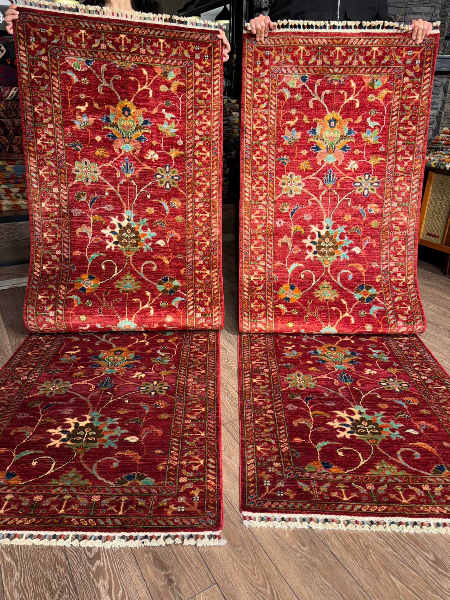 AFGHANISCHER SULTANI TEPPICHLÄUFER (Handgefertigt)