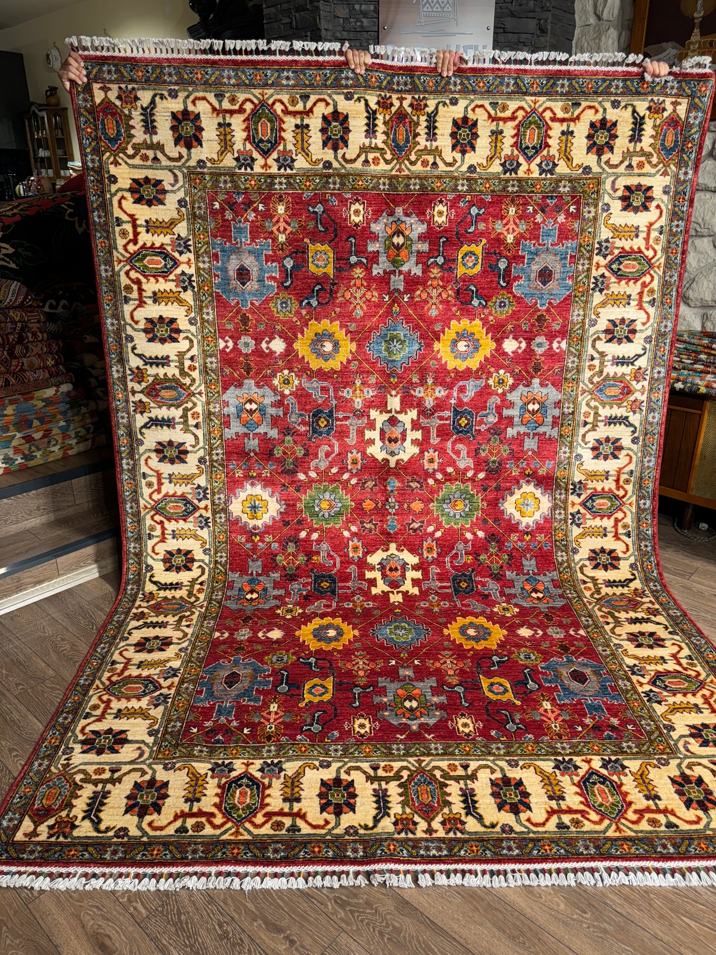 AFGHANISCHER MEMLÜK TEPPICH  (Handgefertigtes Einzelstück)