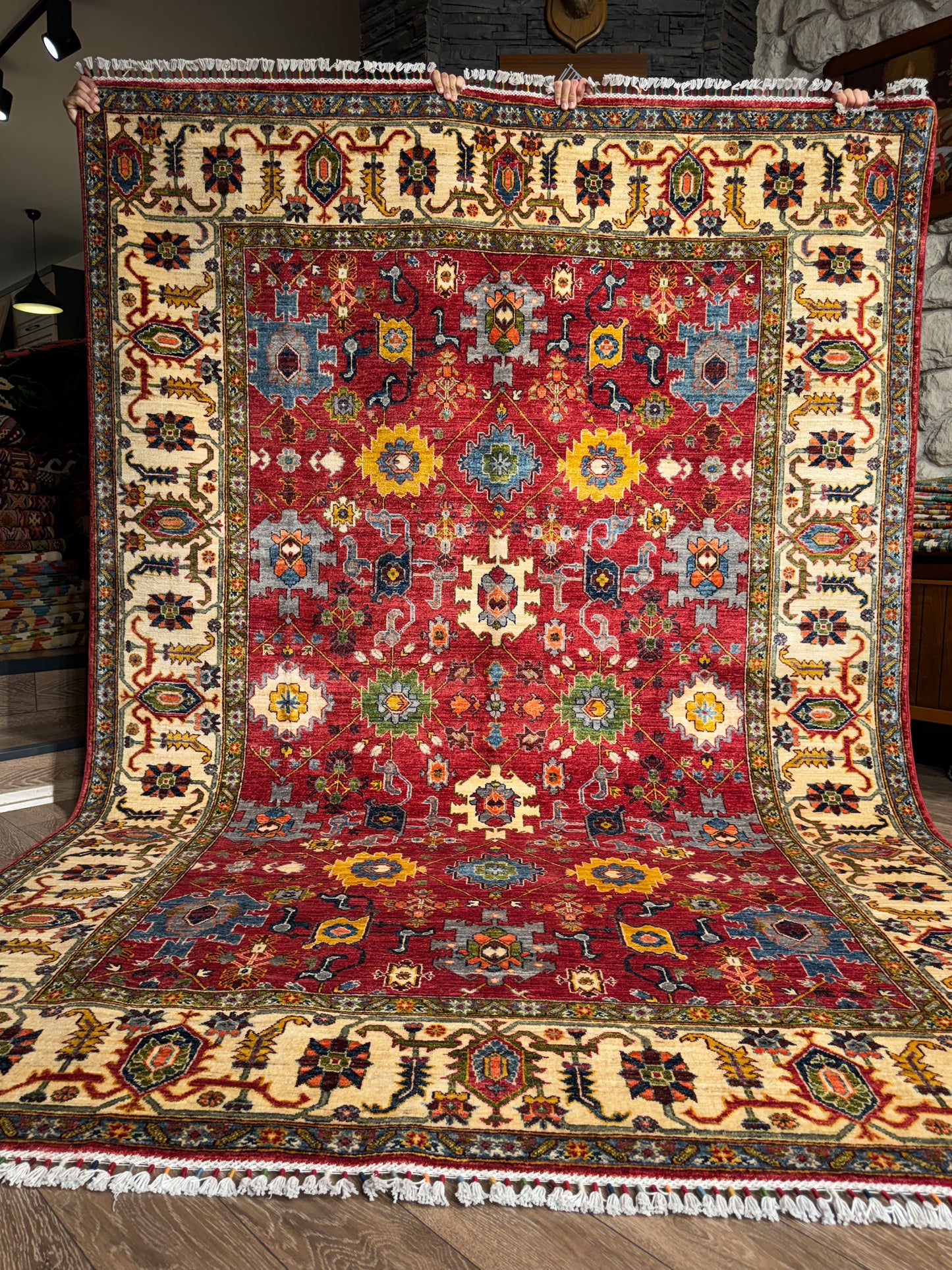 AFGHANISCHER MEMLÜK TEPPICH  (Handgefertigtes Einzelstück)