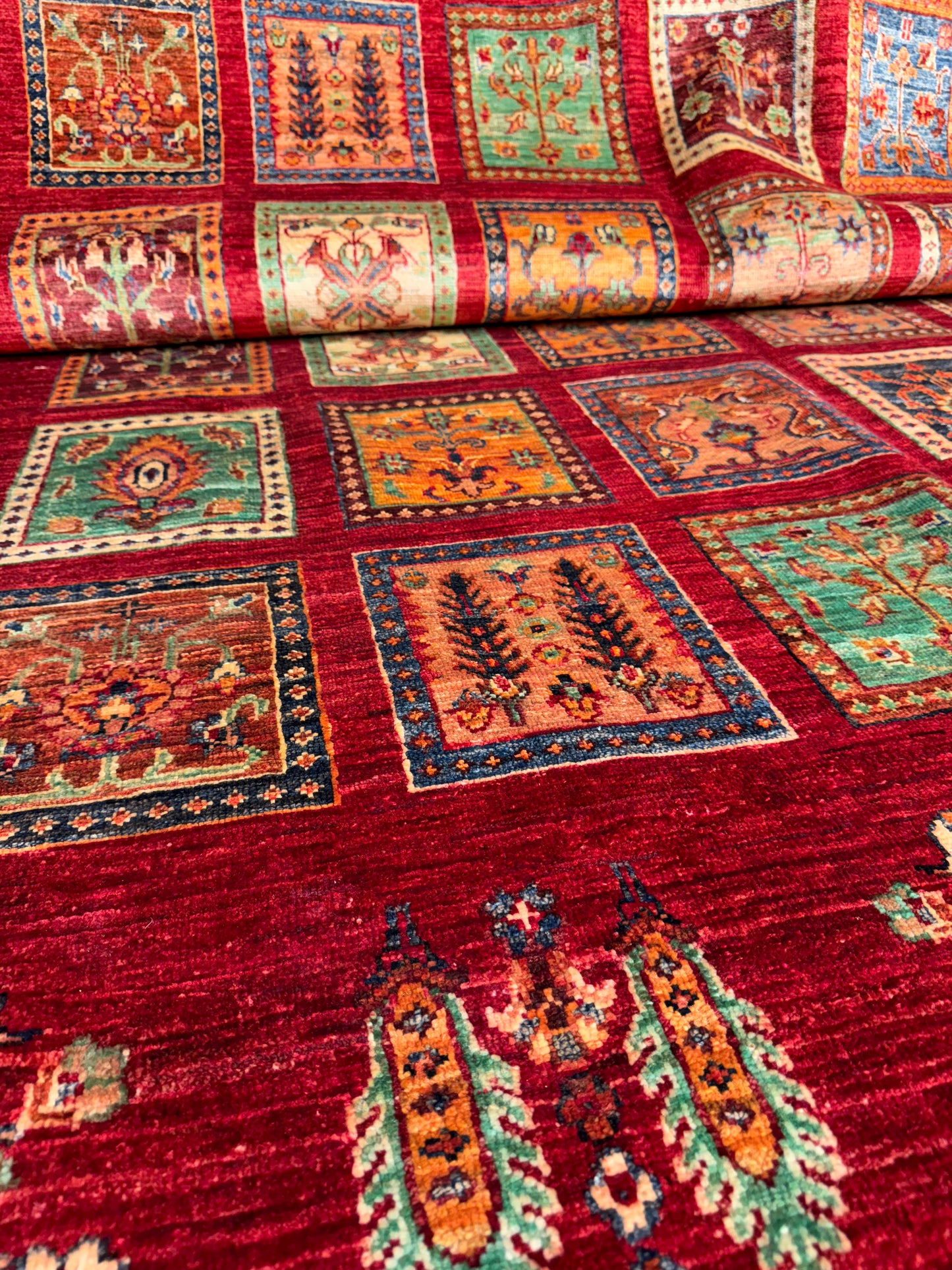 AFGHANISCHER MEHTAR TEPPICH (Handgefertigtes Einzelstück)