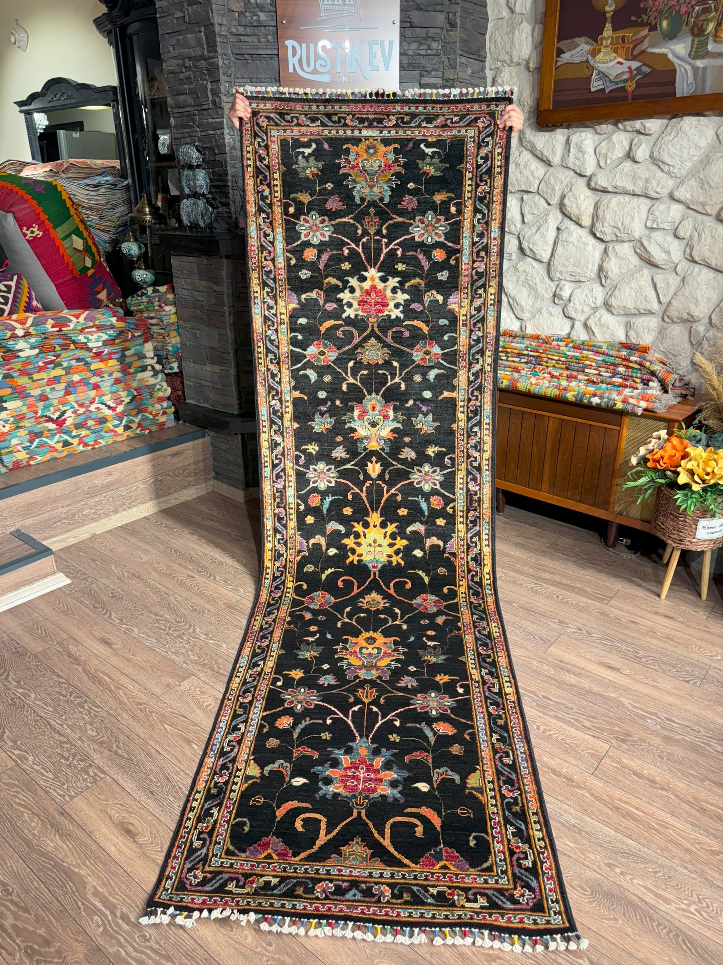 AFGHANISCHER SUZANİ TEPPICHLÄUFER (Handgefertigtes Einzelstück)