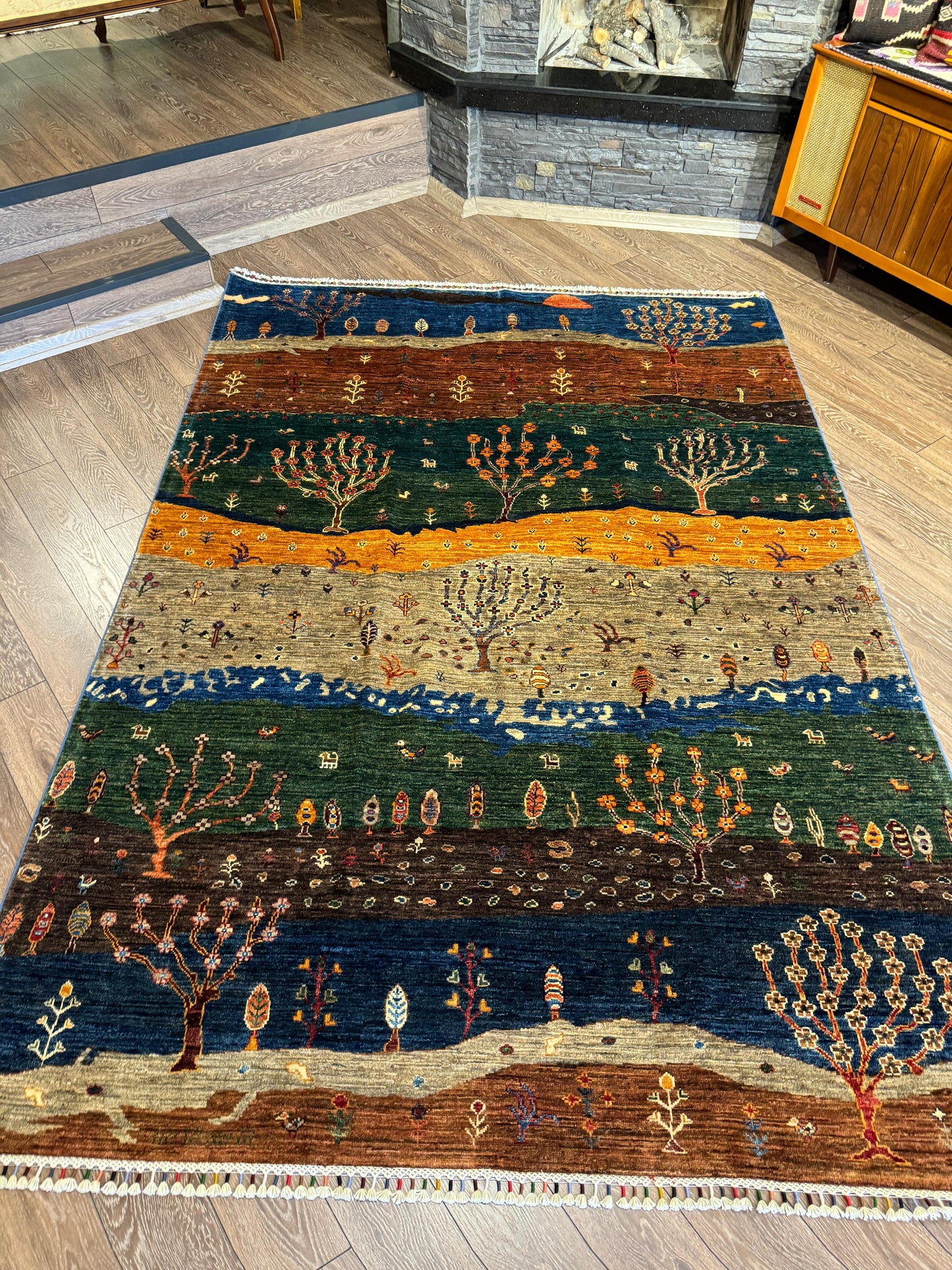 AFGHANISCHER HAYATI TEPPICH (Handgefertigtes Einzelstück)