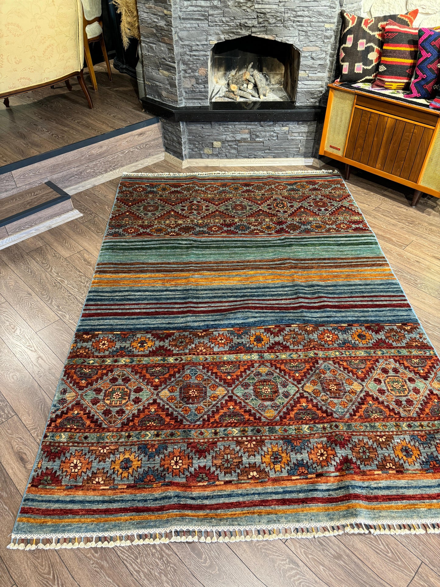 AFGHANISCHER BERKER TEPPICH (Handgefertigtes Einzelstück)