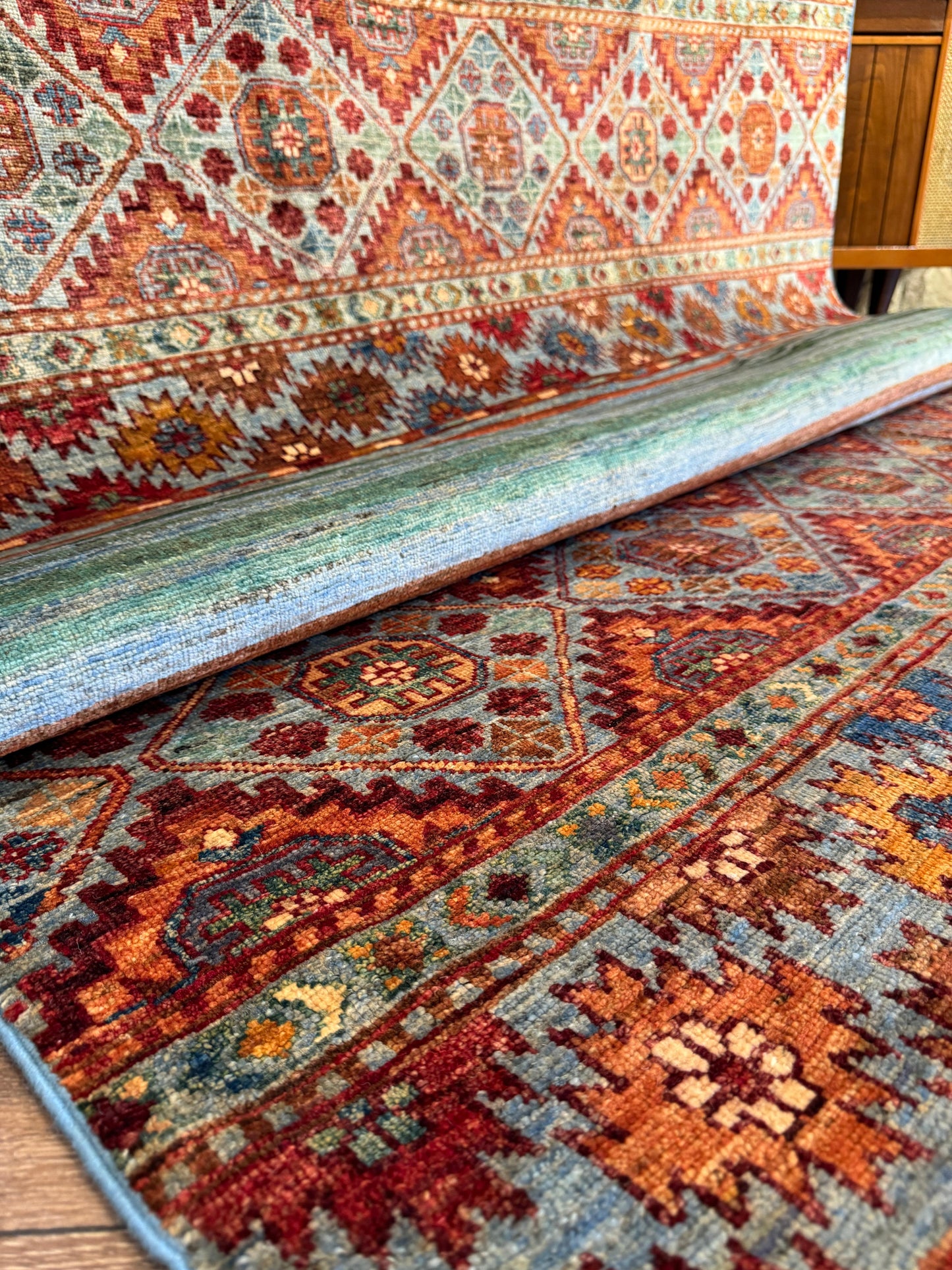 AFGHANISCHER BERKER TEPPICH (Handgefertigtes Einzelstück)