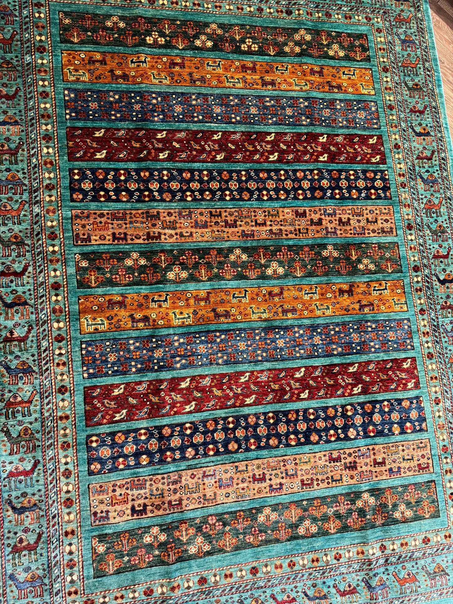 AFGHANSICHER LORREY TEPPICH (Handgefertigtes Einzelstück)