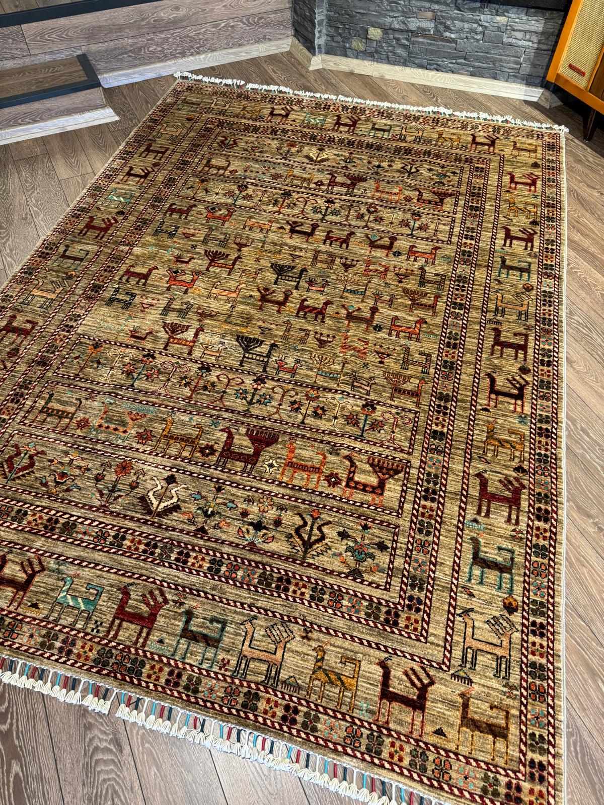 AFGHANISCHER HERRATI TEPPICH  (Handgefertigtes Einzelstück)