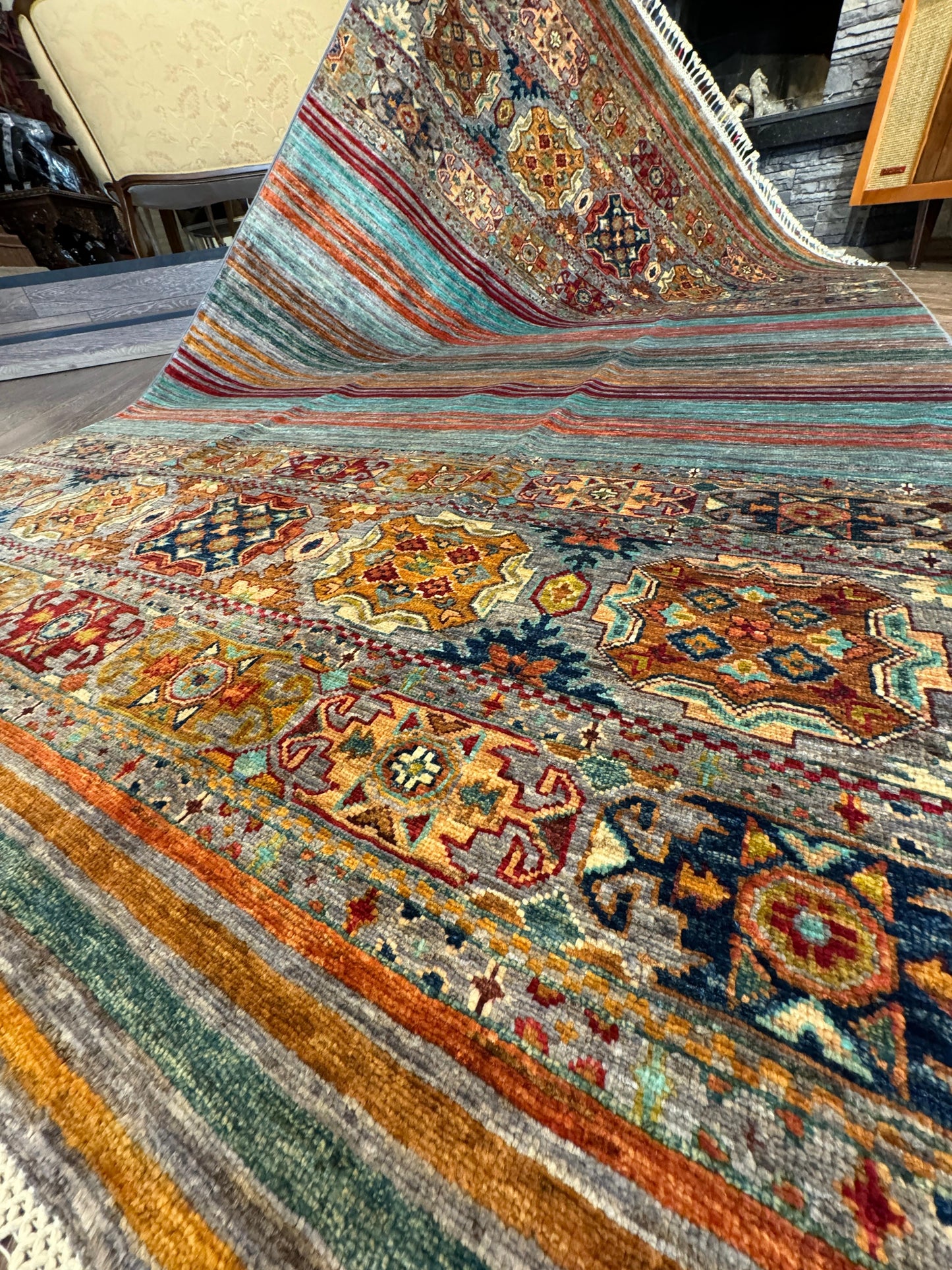 AFGHANISCHER ORJINI TEPPICH (Handgefertigtes Einzelstück)