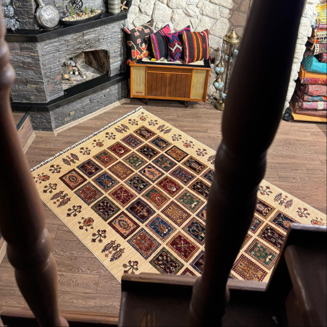 AFGHANISCHER BAHTIYARI TEPPICH (Handgefertigtes Einzelstück)