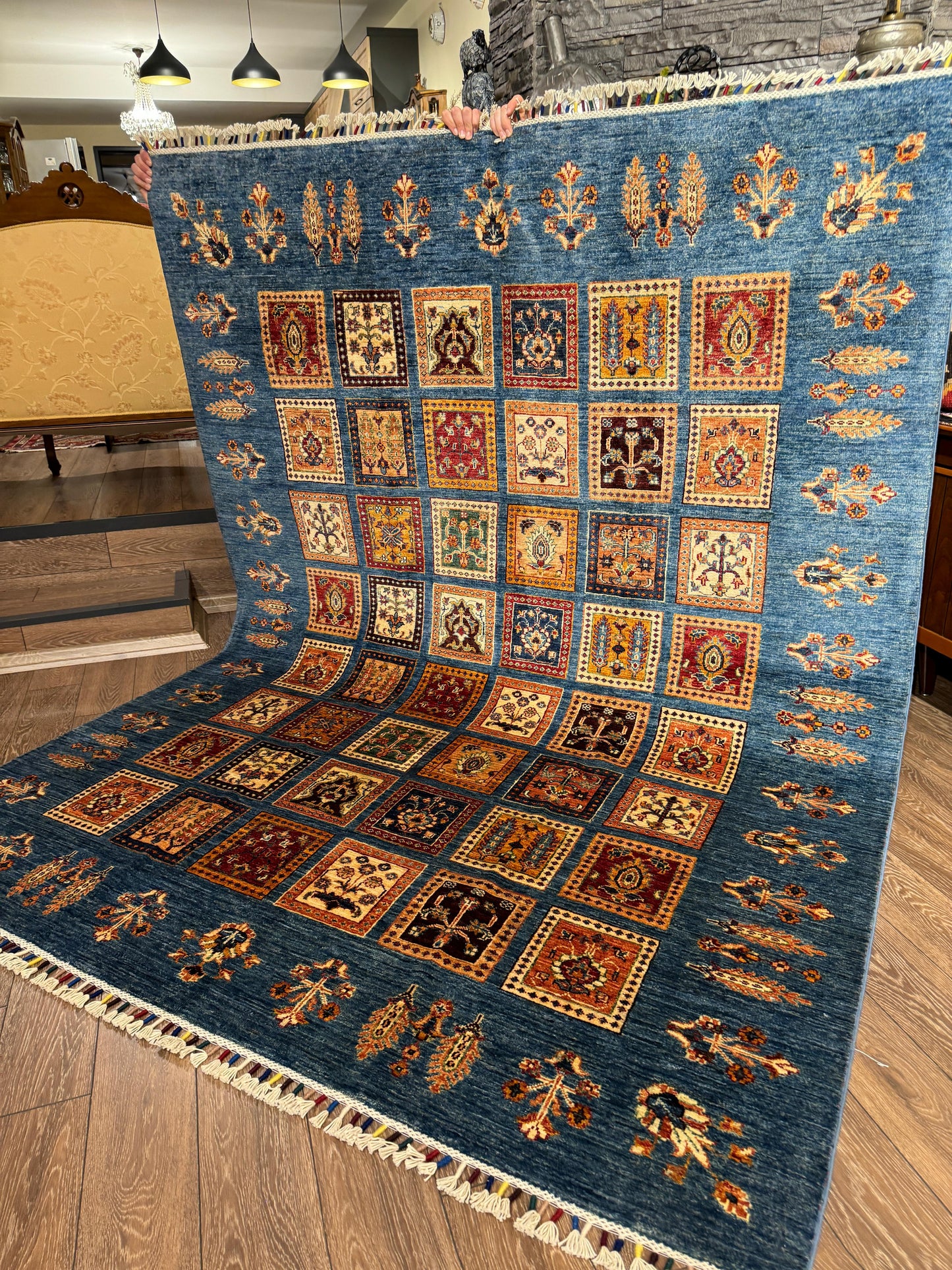 AFGHANISCHER EFENDISI Teppich (Handgefertigtes Einzelstück)