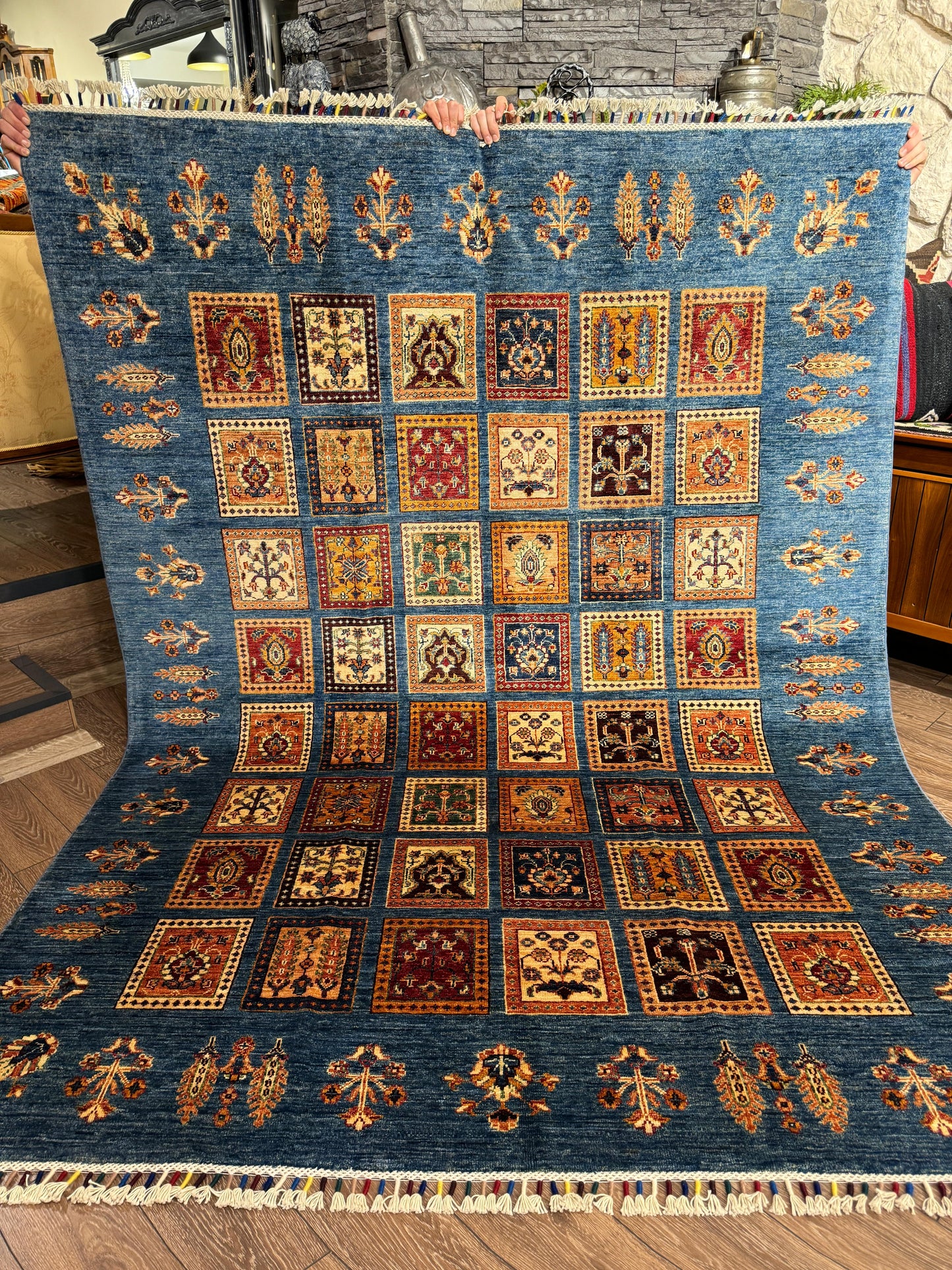 AFGHANISCHER EFENDISI Teppich (Handgefertigtes Einzelstück)