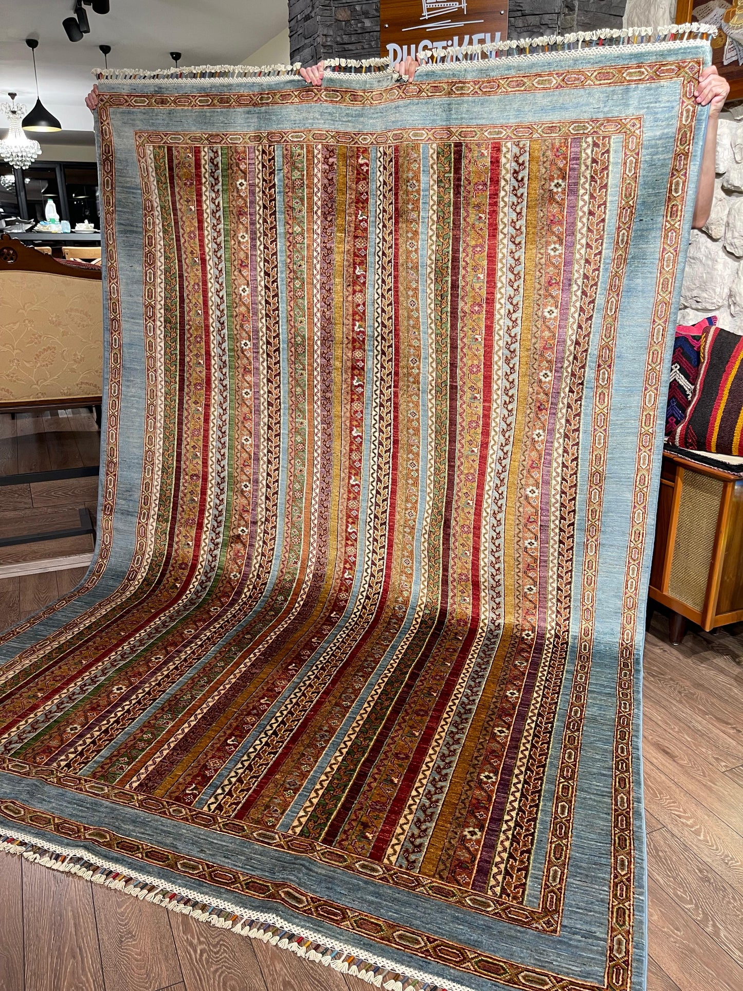 AFGHANISCHER ŞAL Teppich (Handgefertigt)