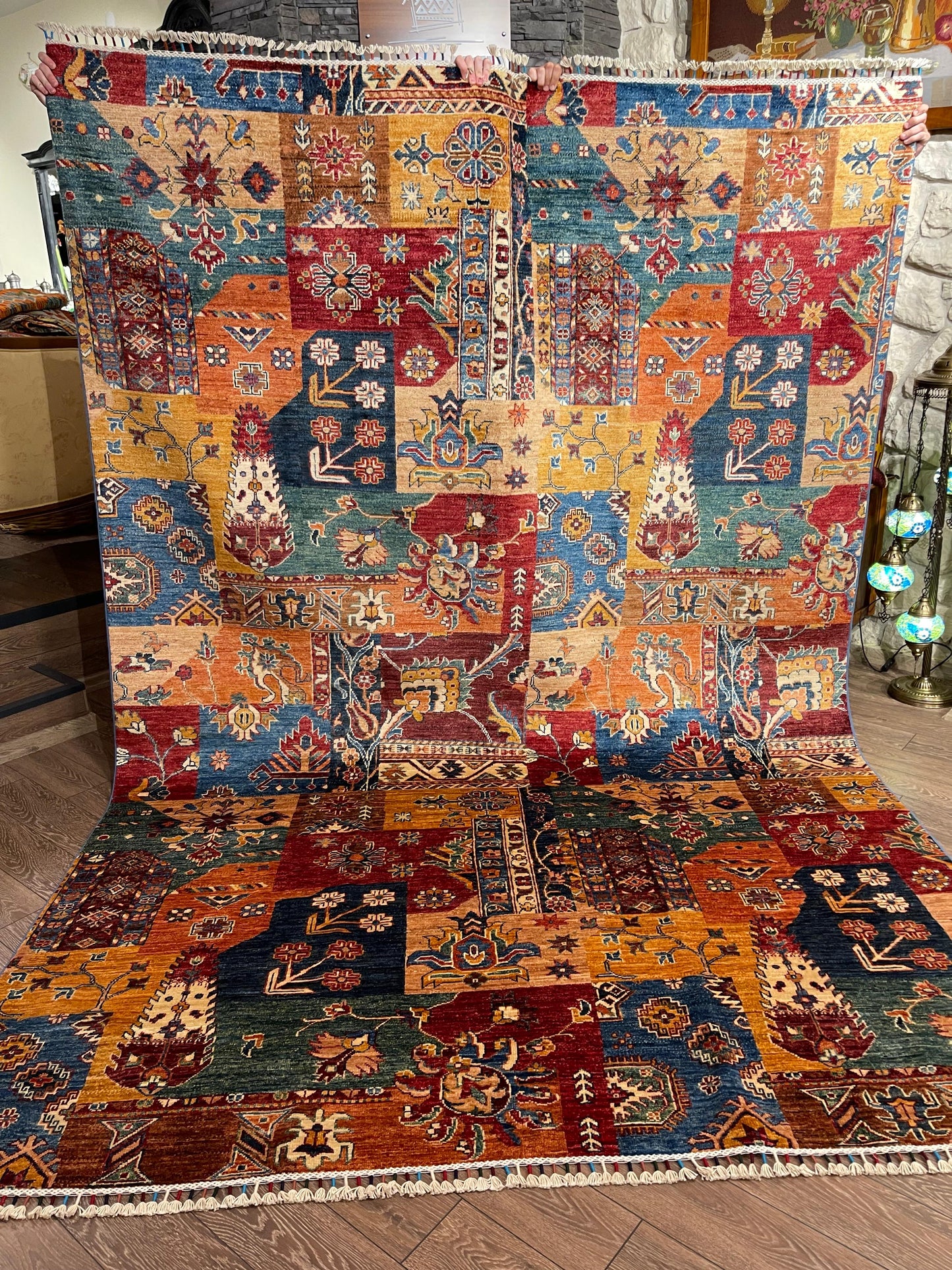 AFGHANISCHER VEZIRI Teppich (Handgefertigtes Einzelstück)