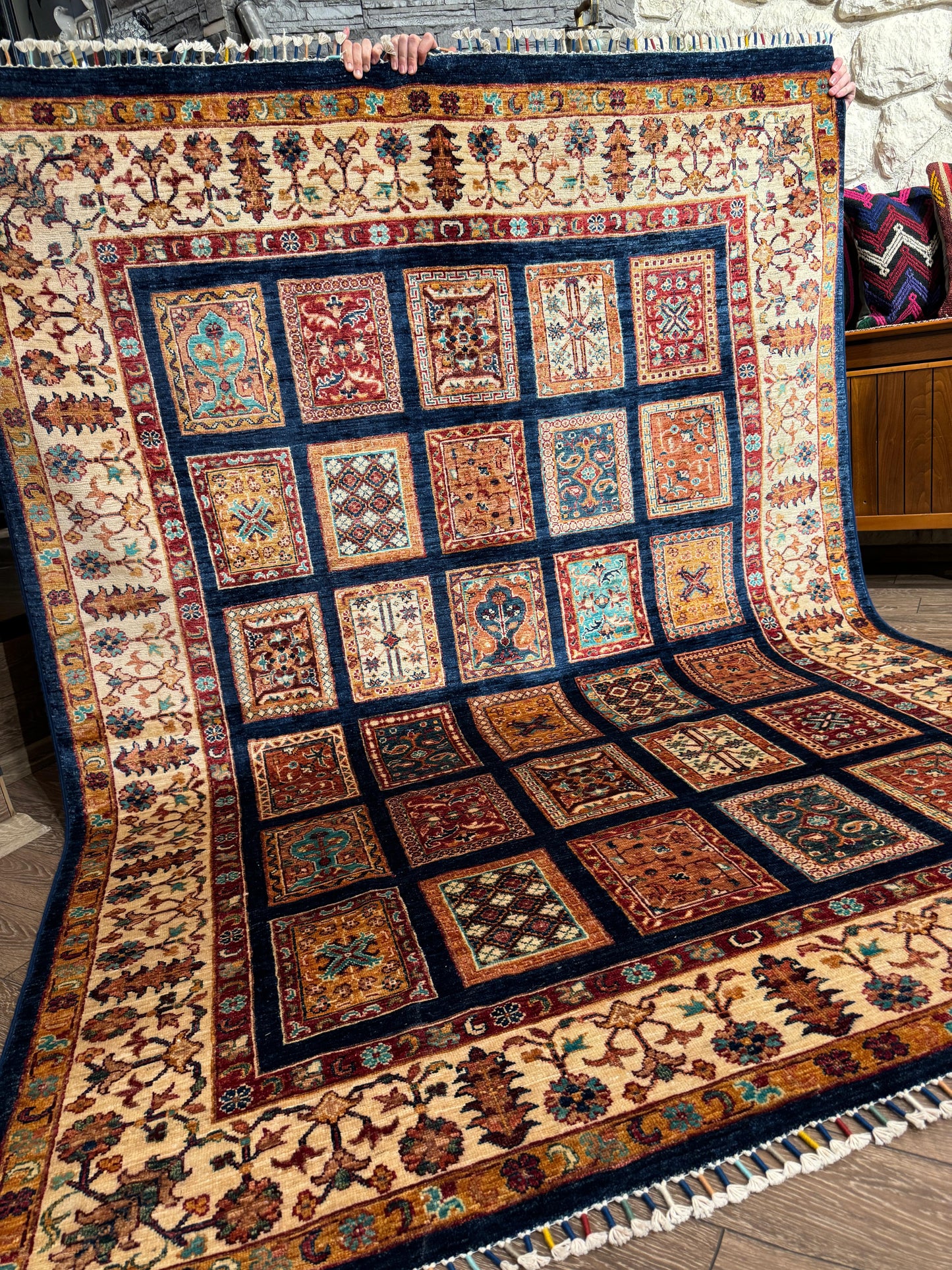 AFGHANISCHER BAHTİYARİ Teppich (Handgefertigtes Einzelstück)