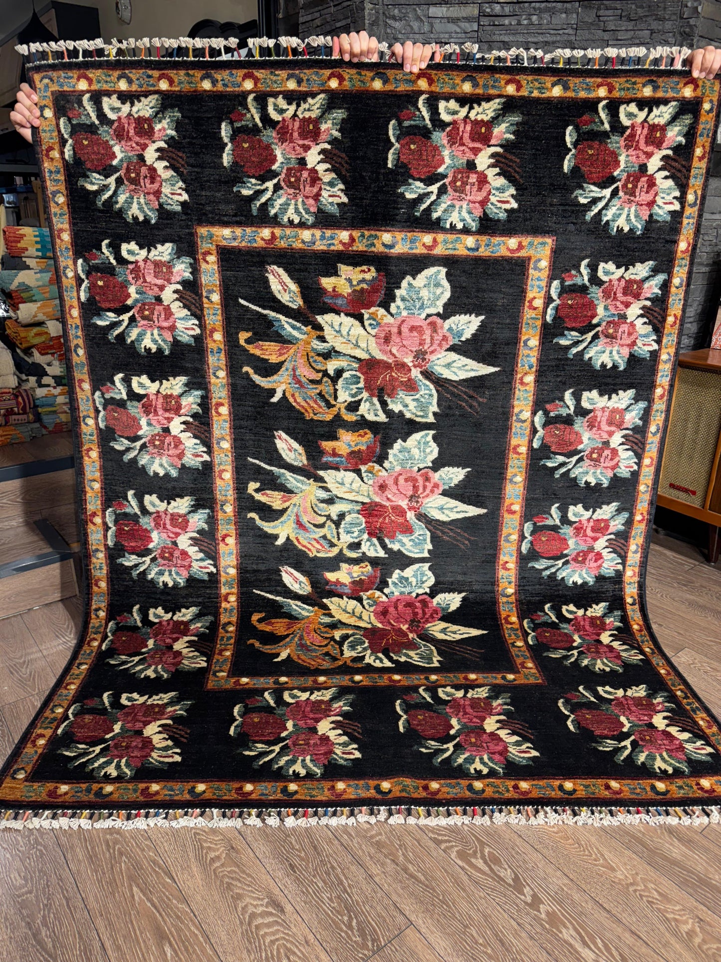 AFGHANISCHER MALTAI Teppich (Handgefertigtes Einzelstück)