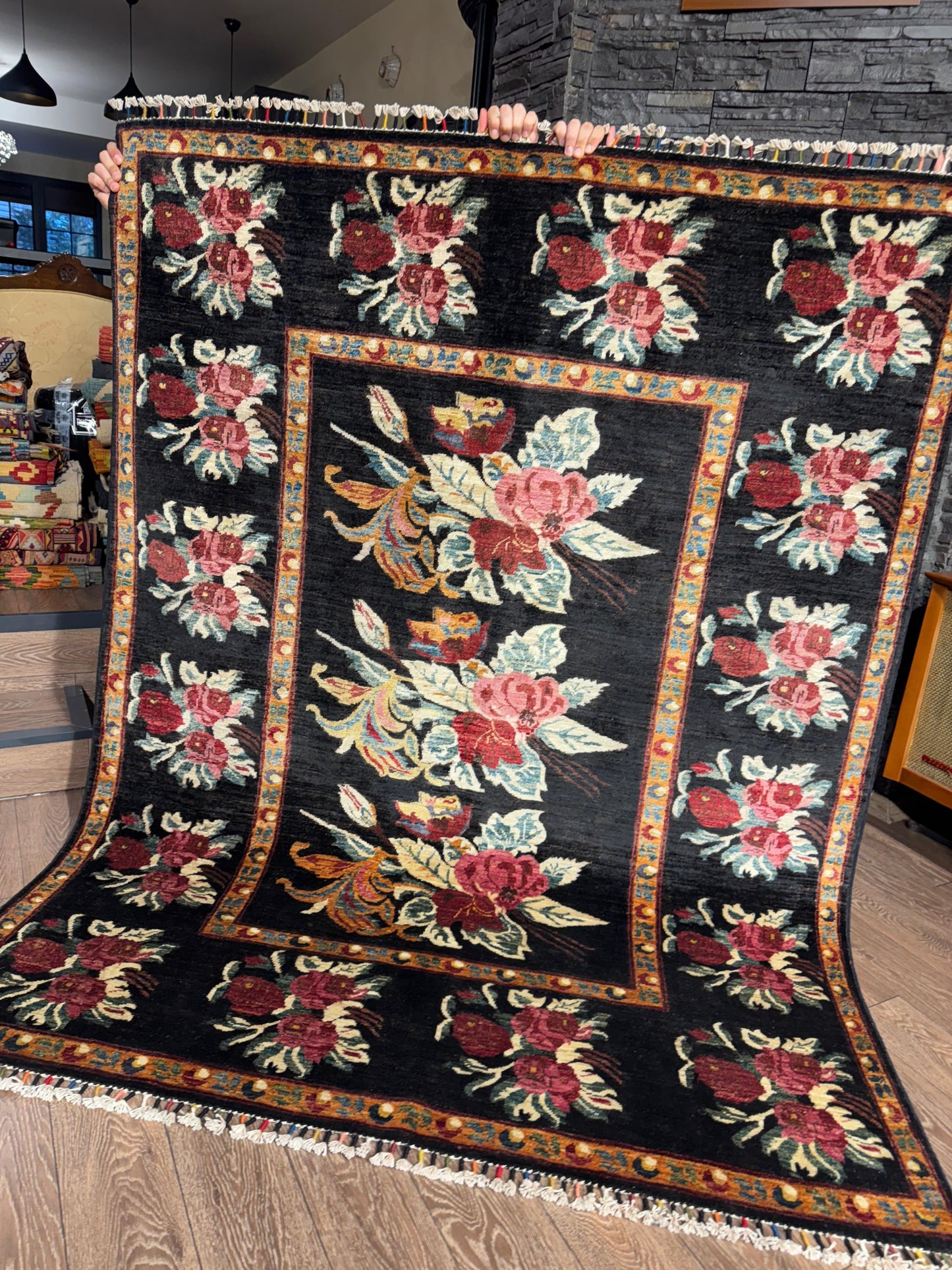 AFGHANISCHER MALTAI Teppich (Handgefertigtes Einzelstück)