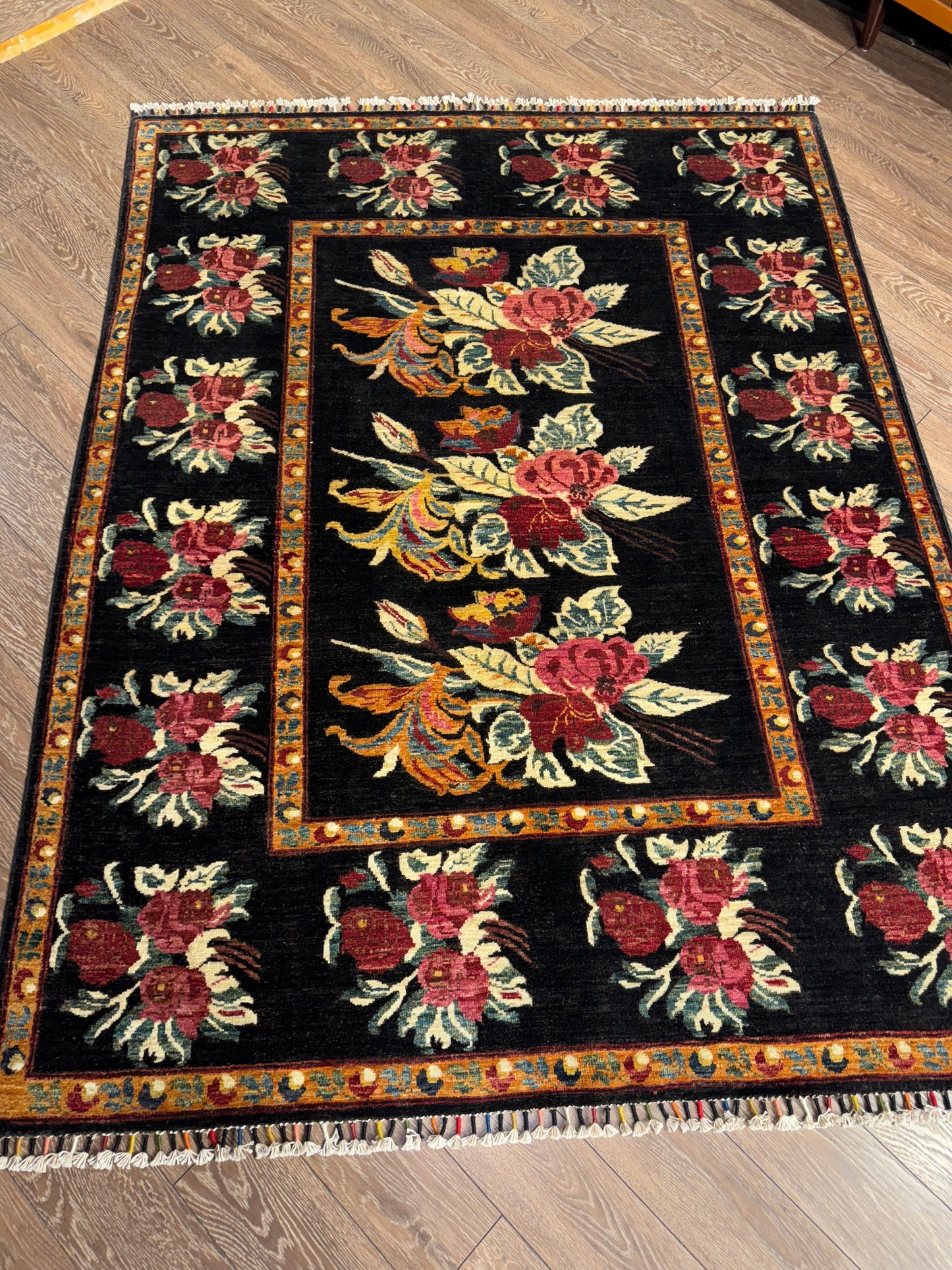 AFGHANISCHER MALTAI Teppich (Handgefertigtes Einzelstück)