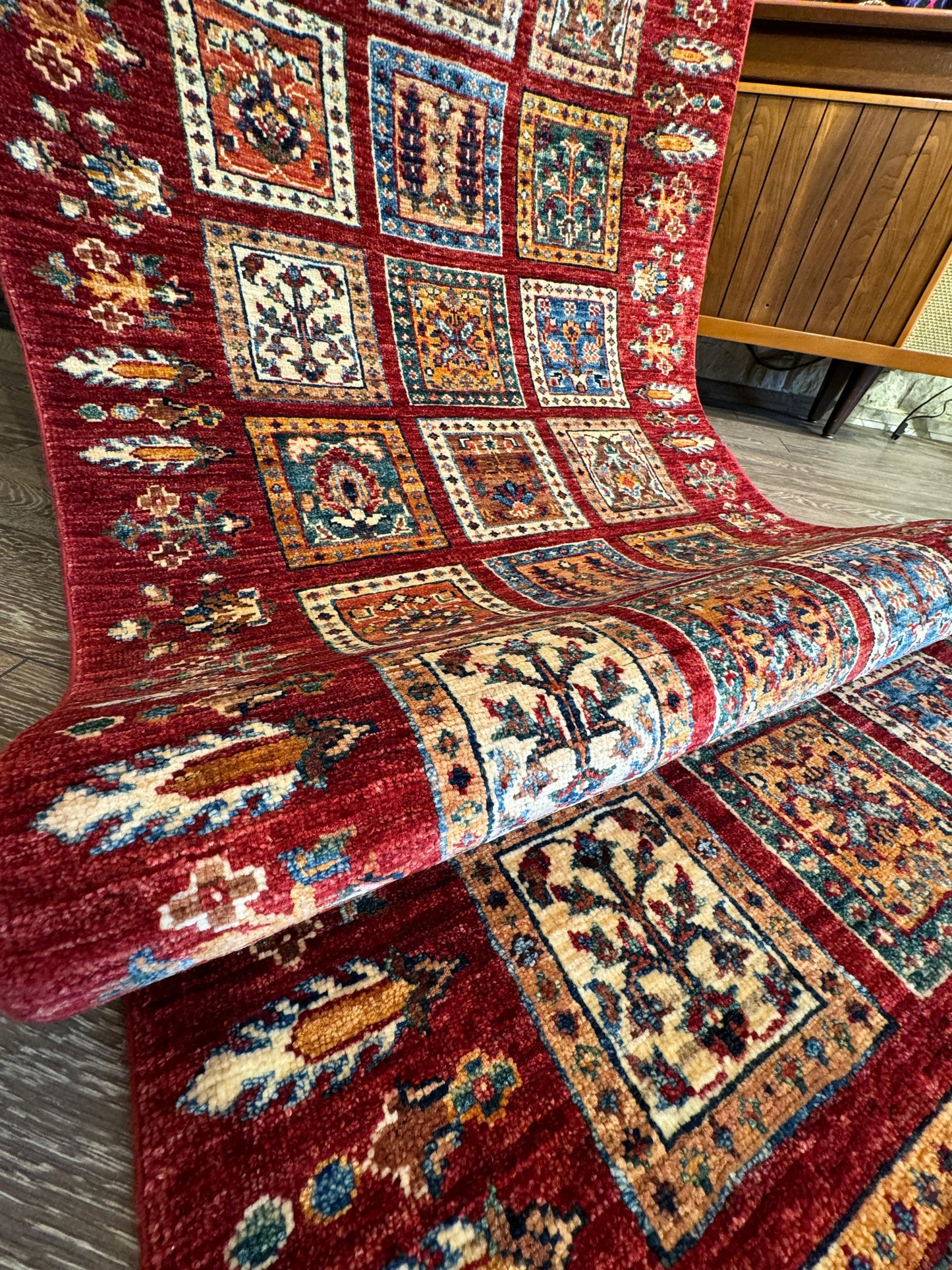 AFGHANISCHER BAHTİYARİ KIRMISI TEPPICHLÄUFER