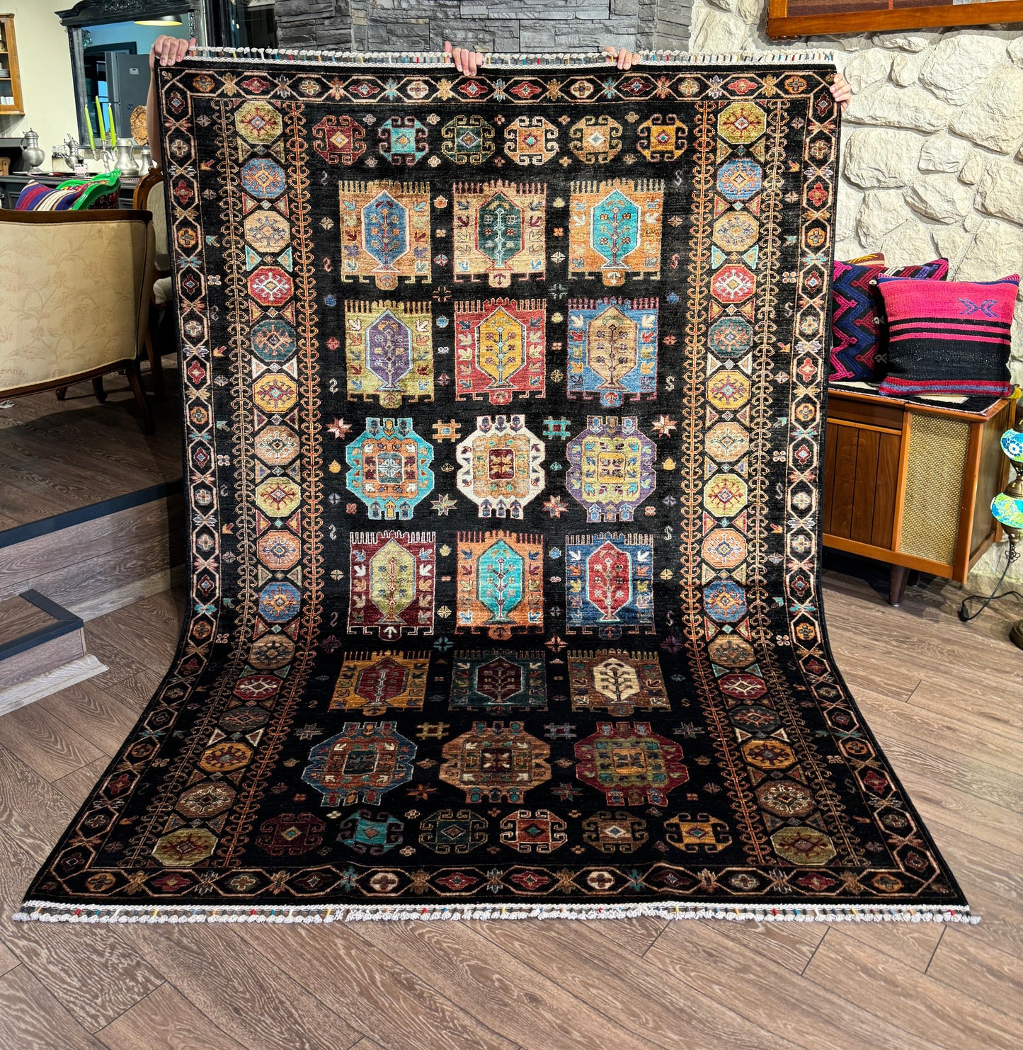 AFGHANISCHER VEZIRI TEPPICH (Handgefertigtes Einzelstück)