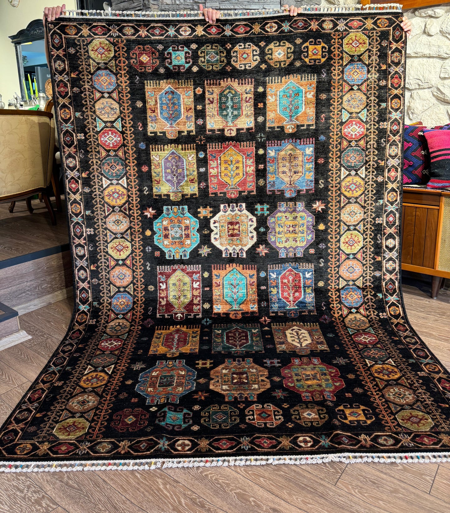 AFGHANISCHER VEZIRI TEPPICH (Handgefertigtes Einzelstück)