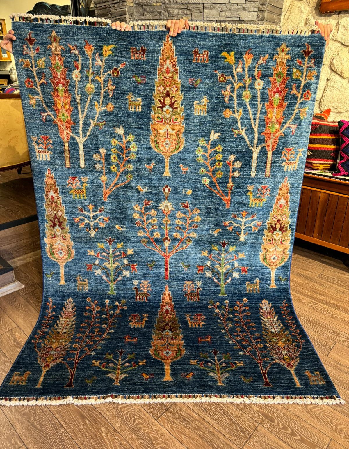 AFGHANISCHER HAYATI AGAZII TEPPICH (Handgefertigtes Einzelstück)